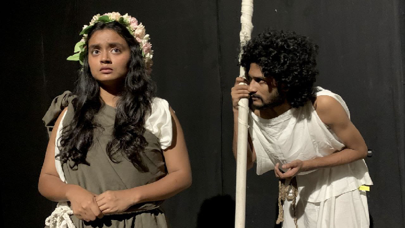এফিগিনিয়া নাটকের মঞ্চায়ন