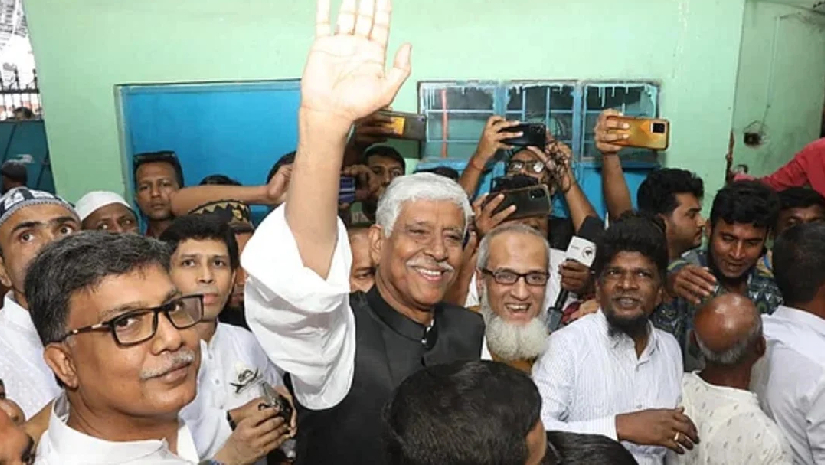 গাজীপুর সিটি করপোরেশন নির্বাচনে আওয়ামী লীগের মেয়র প্রার্থী আজমত উল্লাহ খান