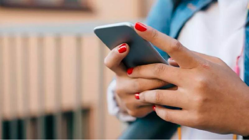 আরও বাড়বে মোবাইল ফোনের দাম