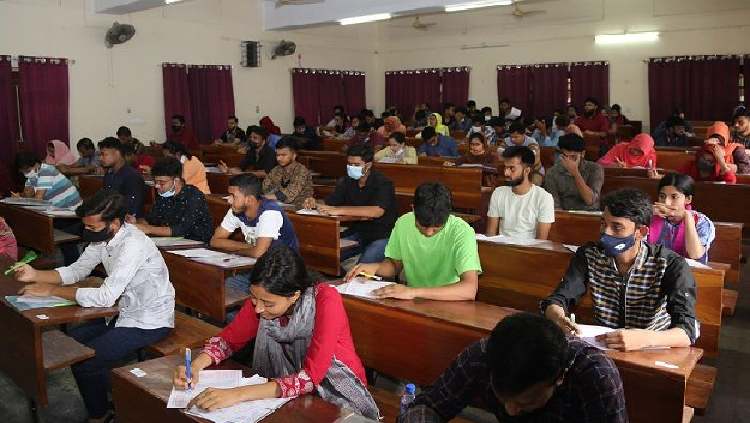 ভর্তি পরীক্ষার্থী