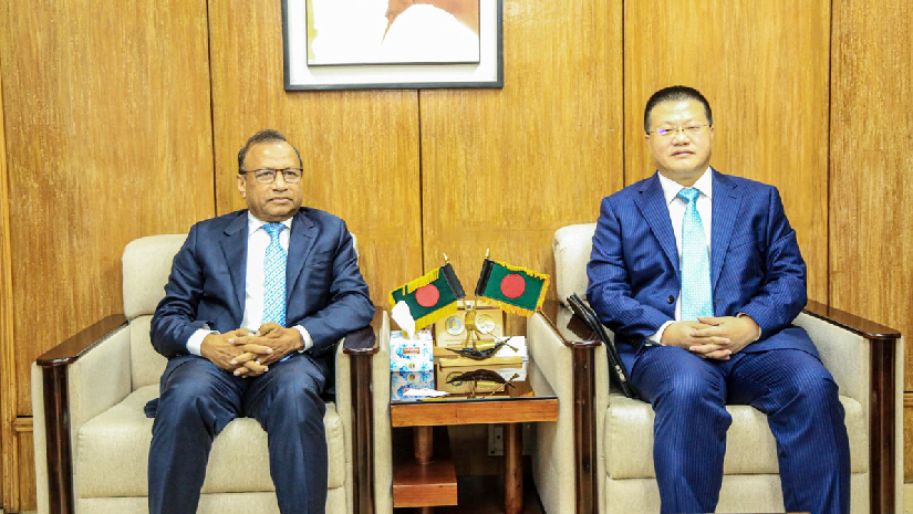 বাংলাদেশের পাশে থাকতে চায় চীন