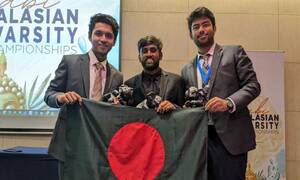 আন্তর্জাতিক বিতর্ক প্রতিযোগিতায় আইইউটির তিন শিক্ষার্থীর বাজিমাত