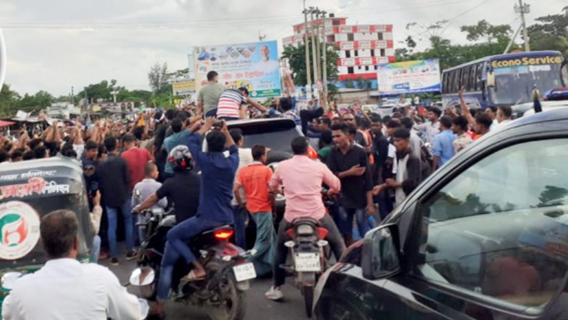 বিএনপি নেতা ইশরাকের গাড়ীবহরে হামলা