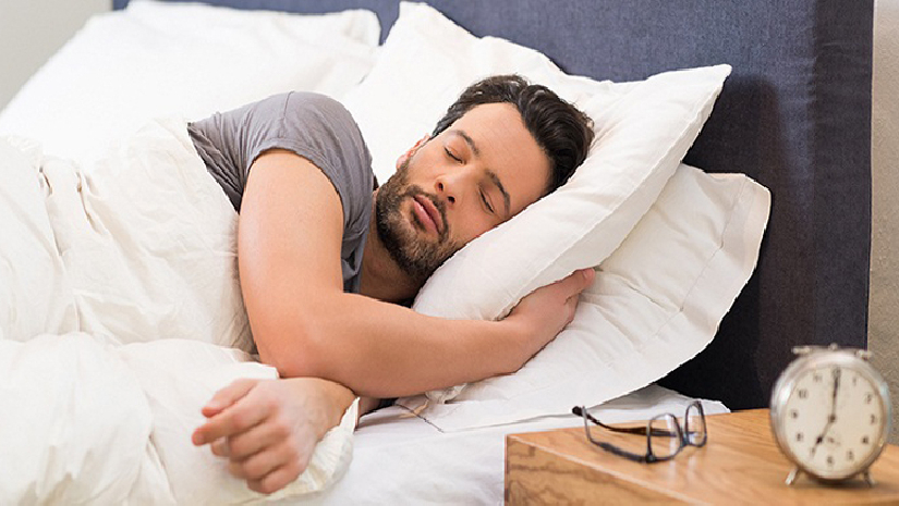 দিনের বড় অংশ ঘুমিয়ে কাটিয়ে দেয় বাংলাদেশের মানুষ: গবেষণা