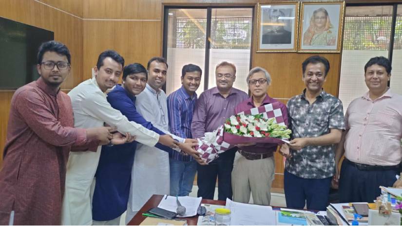 কলেজের অধ্যক্ষের সঙ্গে পদ পাওয়া এসব নেতাদের সাক্ষাৎ