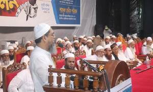 কওমি মাদ্রাসাগুলোকে শ্বাসরুদ্ধকর অবস্থায় রাখা হয়েছে: হেফাজত আমির