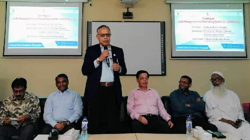 সব বিশ্ববিদ্যালয়ের আর্থিক স্বচ্ছতা নিশ্চিতে কাজ করছে সরকার: ড. আবু তাহের