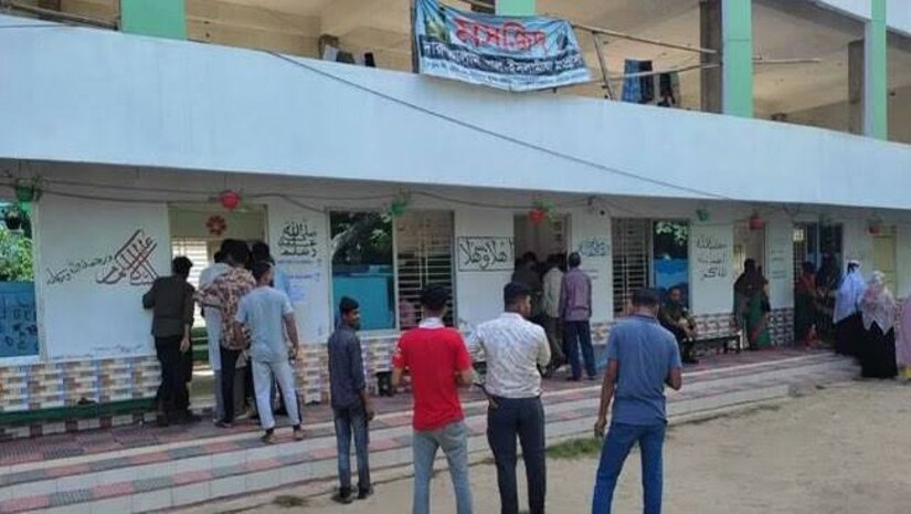 চট্টগ্রাম-১০ উপ-নির্বাচনে ভোট পড়েছে ১১.৭০ শতাংশ