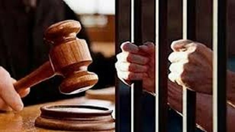 জালিয়াতি করে এমপিও: সিস্টেম অ্যানালিস্টসহ দুজনের কারাদণ্ড