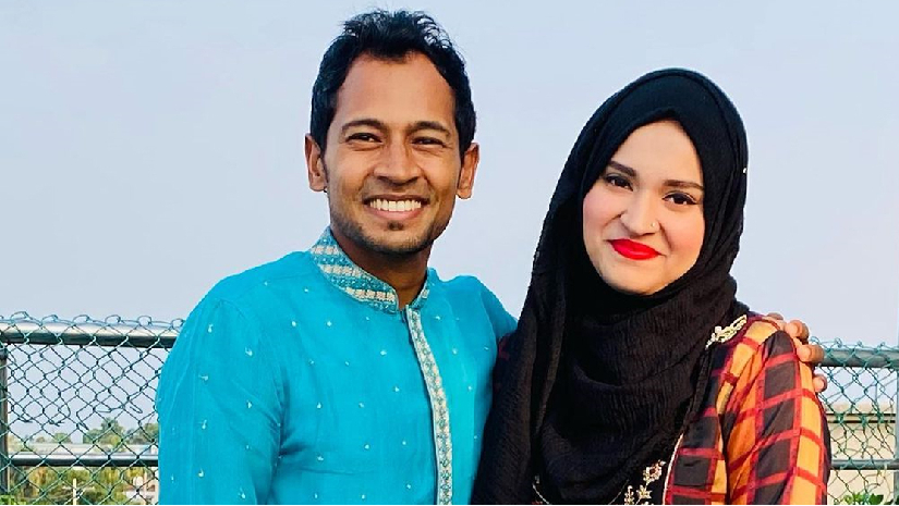 অবিচার করা এখন একটা নতুন ট্রেন্ড: মুশফিকের স্ত্রী