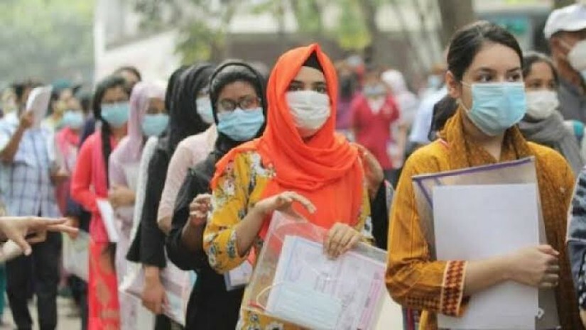 ভর্তিচ্ছু শিক্ষার্থী 