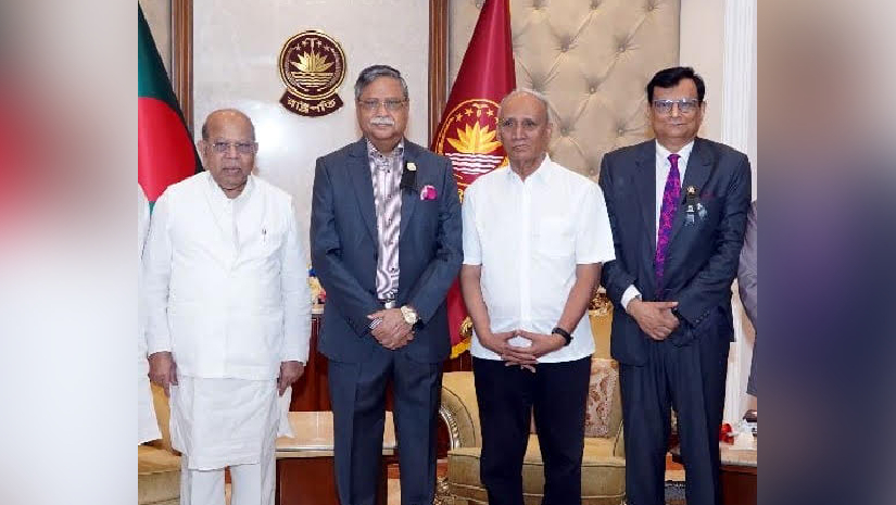 রাষ্ট্রপতির সঙ্গে বিইউএইচএস প্রতিনিধি দলের সাক্ষাৎ 