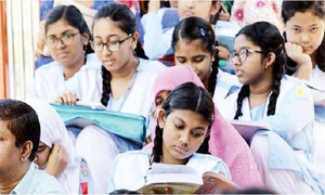 অষ্টম শ্রেণিতে রেজিষ্ট্রেশনের সর্বনিম্ন বয়স ১১, সর্বোচ্চ ১৭