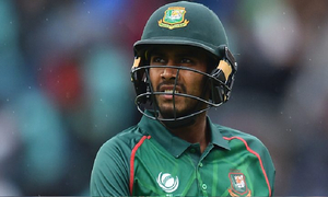 মিরাজের সেঞ্চুরিতে বড় সংগ্রহের পথে টাইগাররা