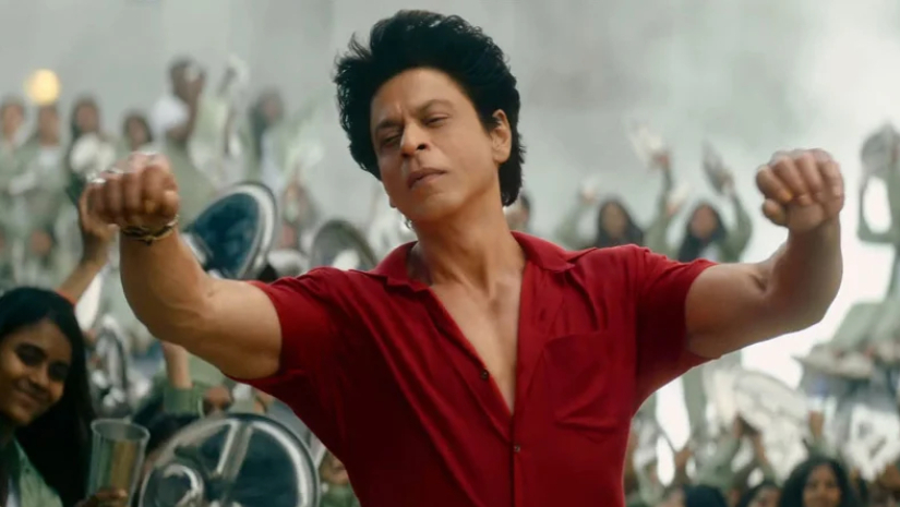 জওয়ান সিনেমার একটি দৃশ্যে শাহরুখ খান