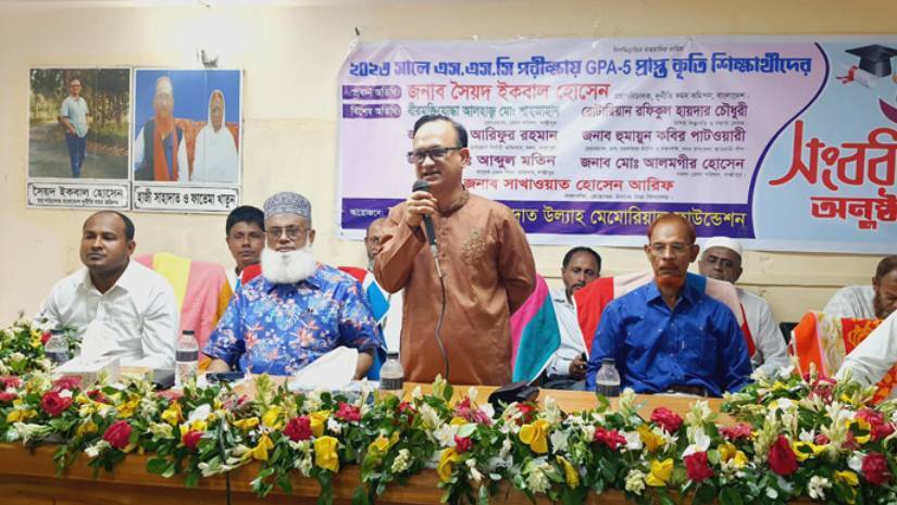 শিক্ষার্থীরা আদর্শ মানুষ হলেই দেশে দুর্নীতি কমে যাবে: দুদক ডিজি