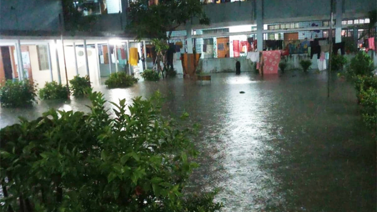 ৫ ঘণ্টার বর্ষণে তলিয়ে গেছে ঢাবির মৈত্রী হলের নিচতলা