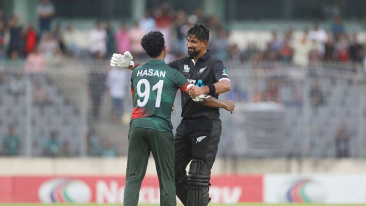 ফিরে এসে হাসান মাহমুদকে জড়িয়ে ধরেন সোধি