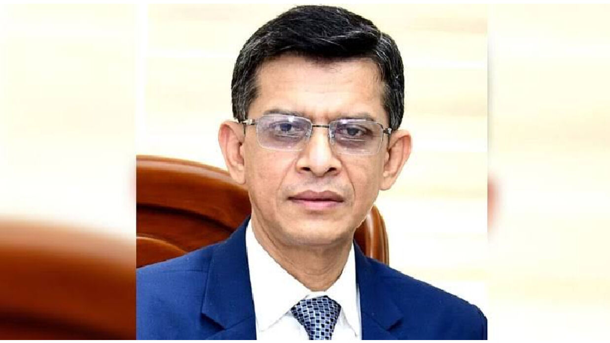 মন্ত্রিপরিষদ সচিবের মেয়াদ বাড়িয়ে প্রজ্ঞাপন জারি