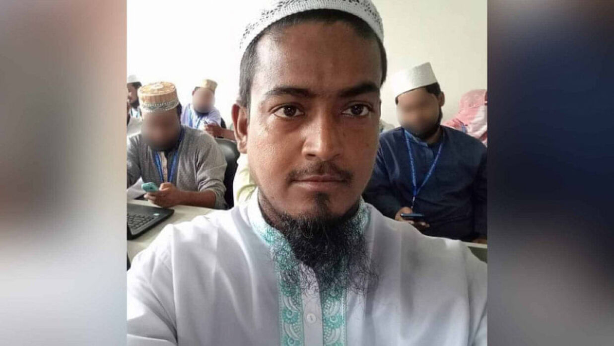 বাসচাপায় মাদ্রাসা শিক্ষকের মৃত্যু