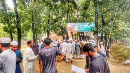 নবীন শিক্ষার্থীদের পদচারণায় মুখরিত তা’মীরুল মিল্লাত ক্যাম্পাস  