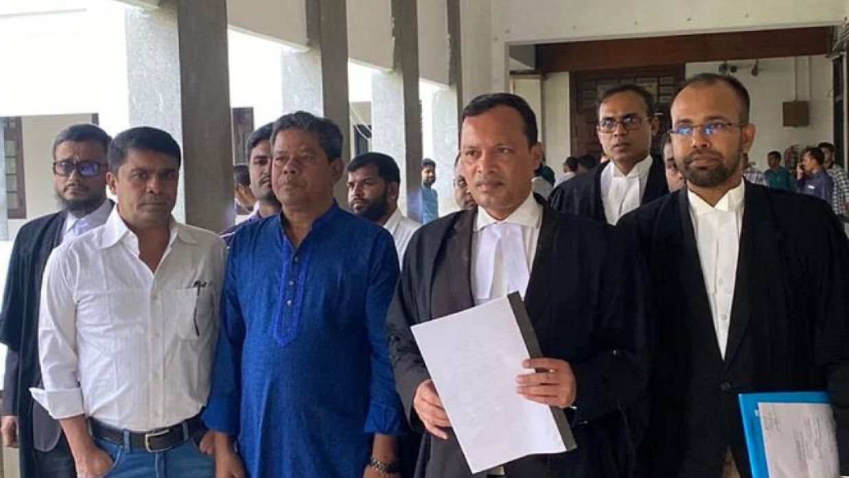 দিনাজপুর পৌর মেয়রের ১ মাসের কারাদণ্ড