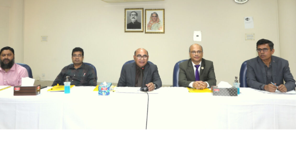 ইউজিসির Valid Data ইনপুট প্রদান সংক্রান্ত কর্মশালার উদ্বোধন অনুষ্ঠানে অতিথিবৃন্দ