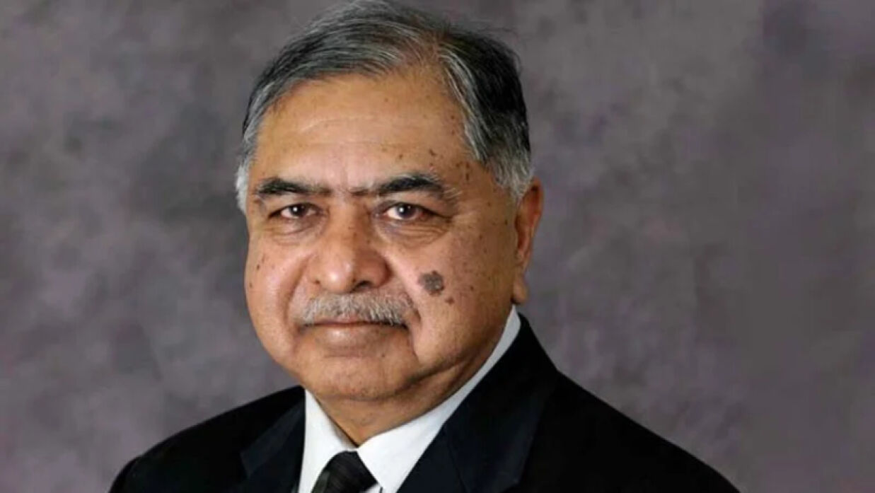 গণফোরাম থেকে অব্যাহতির ঘোষণা ড. কামালের