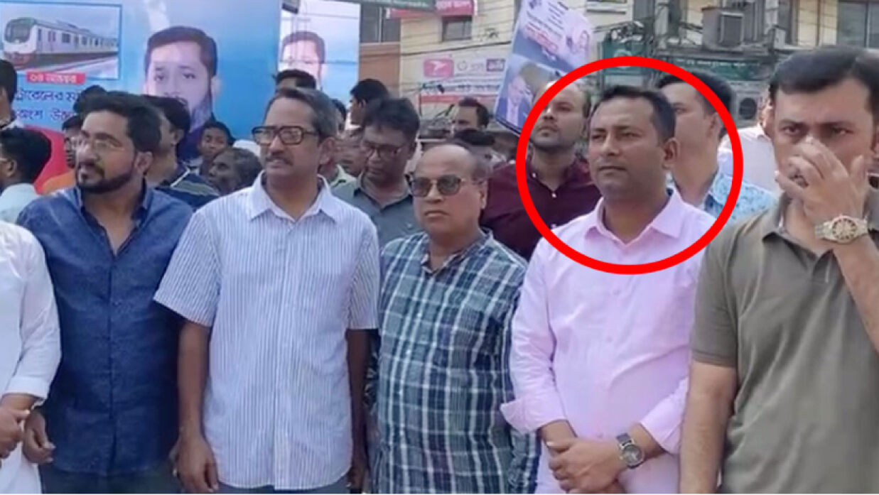 আওয়ামী লীগের সমাবেশে যোগ দিয়েছেন সচিব মো. খায়রুল ইসলাম (মান্নান)।