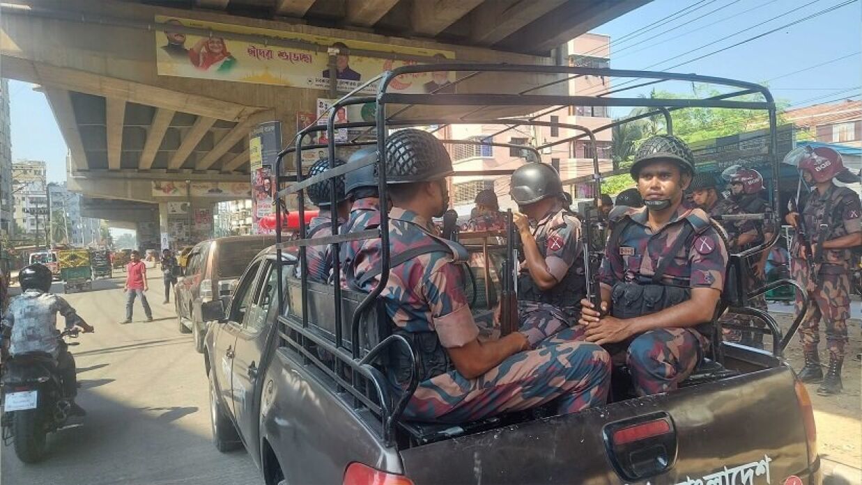 ঢাকাসহ সারা দেশে ২২৮ প্লাটুন বিজিবি মোতায়েন