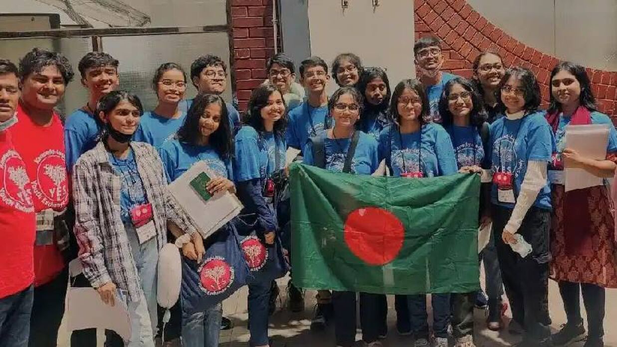 ইয়েস প্রোগ্রামে আমেরিকার হাইস্কুলে লেখাপড়ার সুযোগ