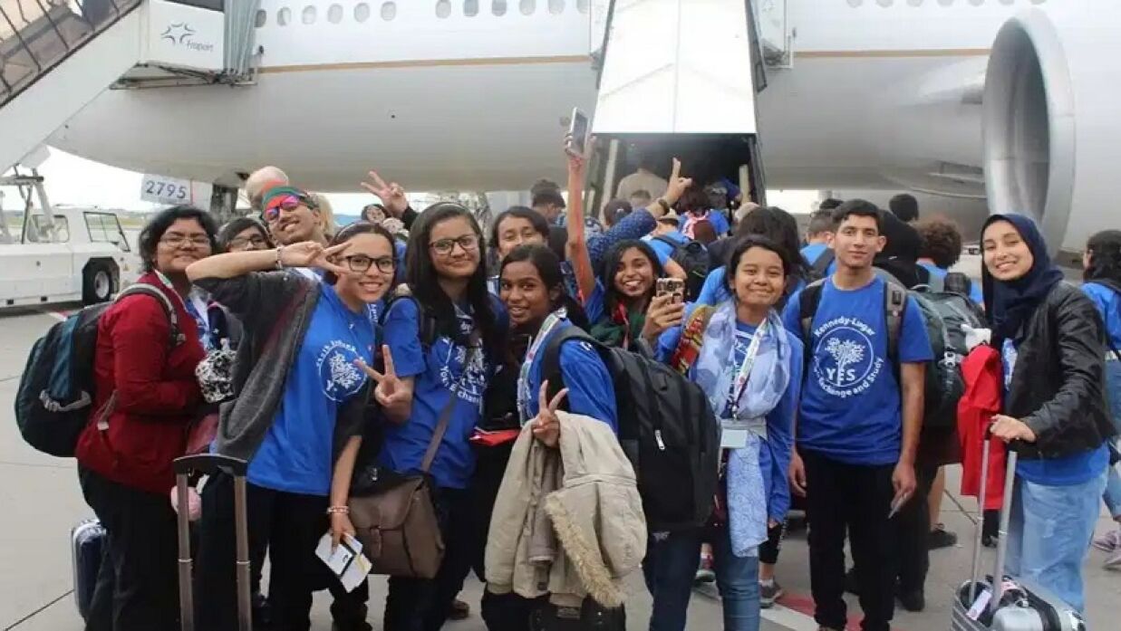 ইয়েস প্রোগ্রামে মাধ্যমিক শিক্ষার্থী নিজ দেশে পড়ার সুযোগ দিচ্ছে যুক্তরাষ্ট্র