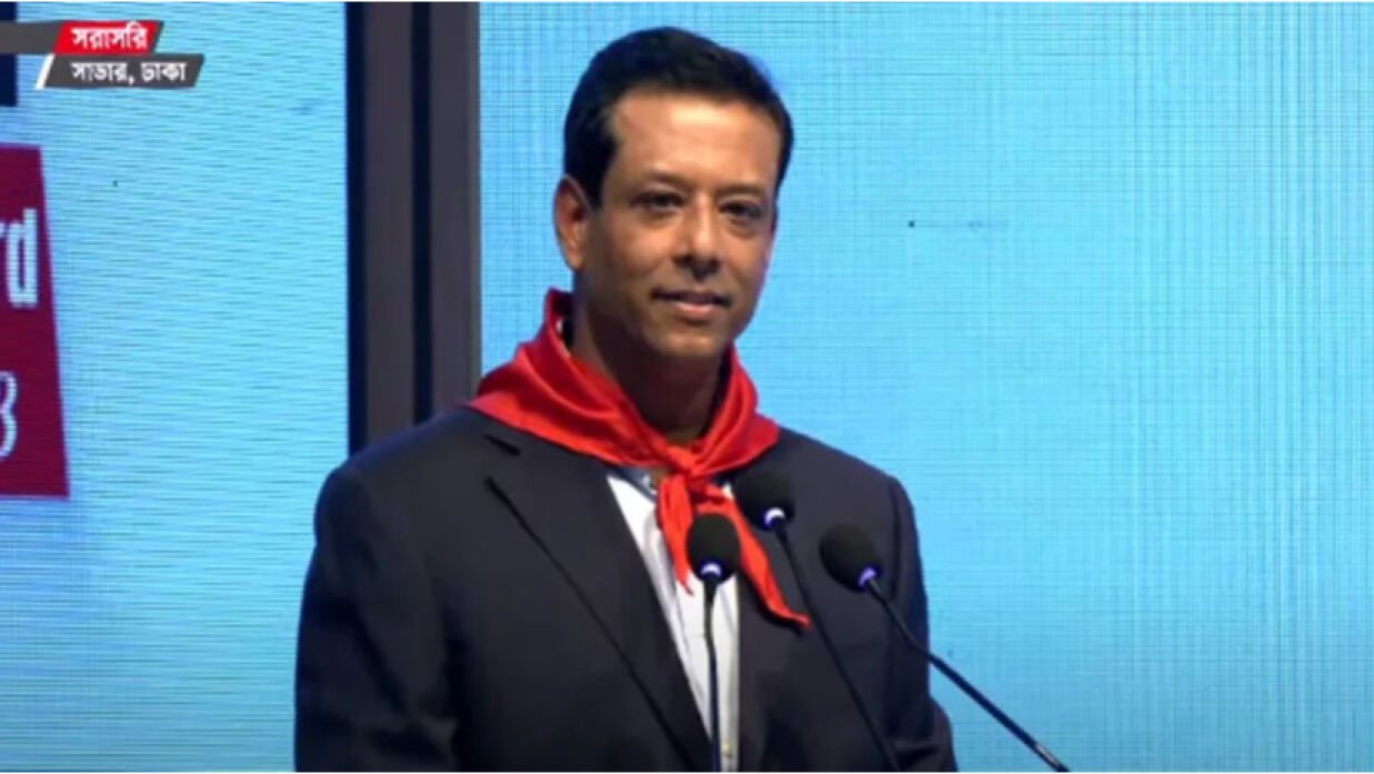 জয় বাংলা ইয়ুথ অ্যাওয়ার্ডের চূড়ান্ত পর্বের অনুষ্ঠানে জয়