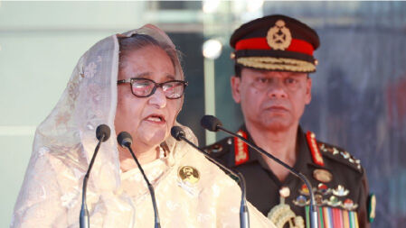 কিছু লোক লাশের ওপর দিয়ে ক্ষমতায় যেতে চায়: প্রধানমন্ত্রী