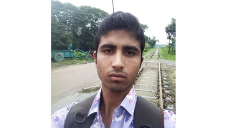 কেন্দুয়ায় সড়ক দুর্ঘটনায় কলেজশিক্ষার্থী নিহত   