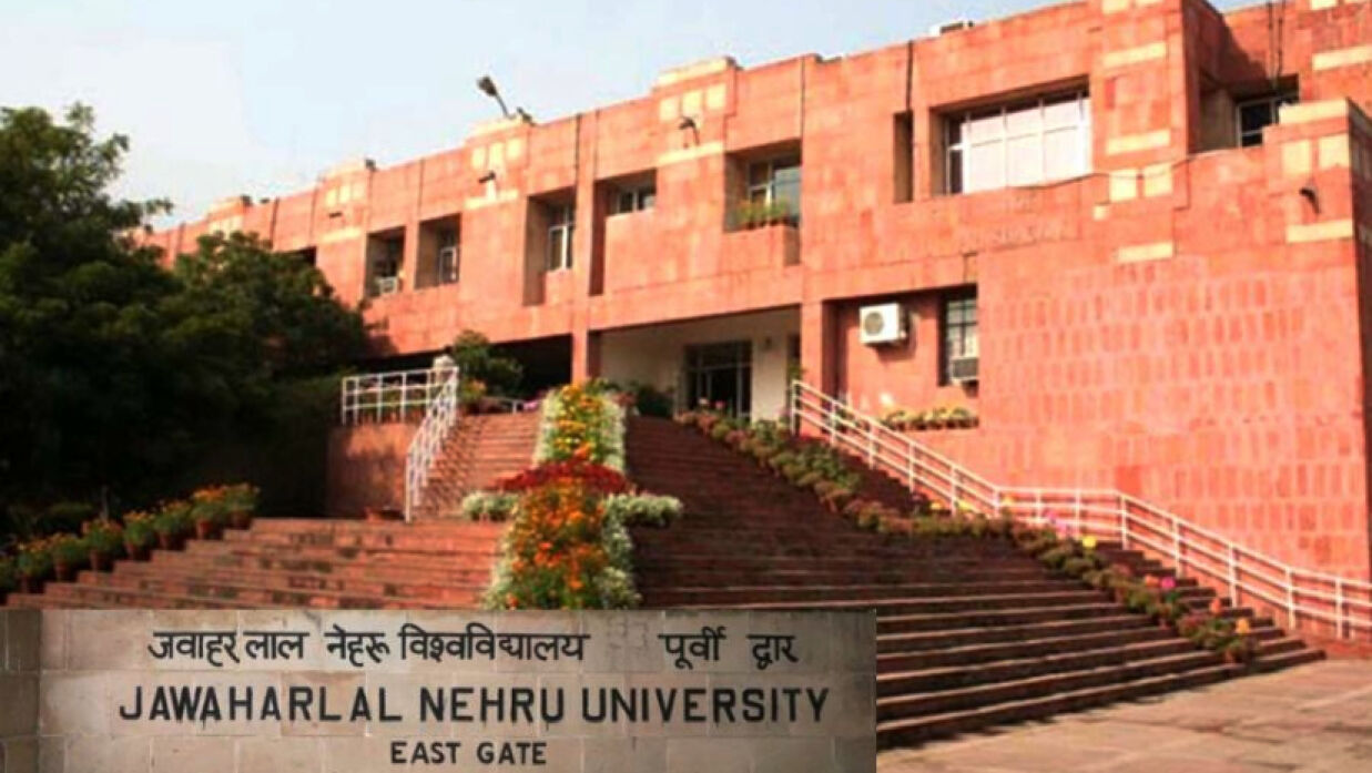 বিশ্ববিদ্যালয়ে প্রতিবাদে নিষেধাজ্ঞা, করলেই বহিষ্কার