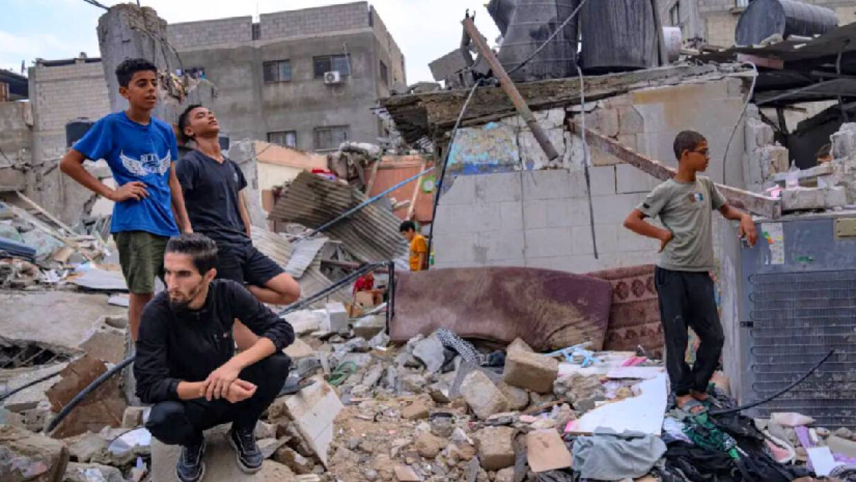 ইসরাইলি হামলার শিকার 