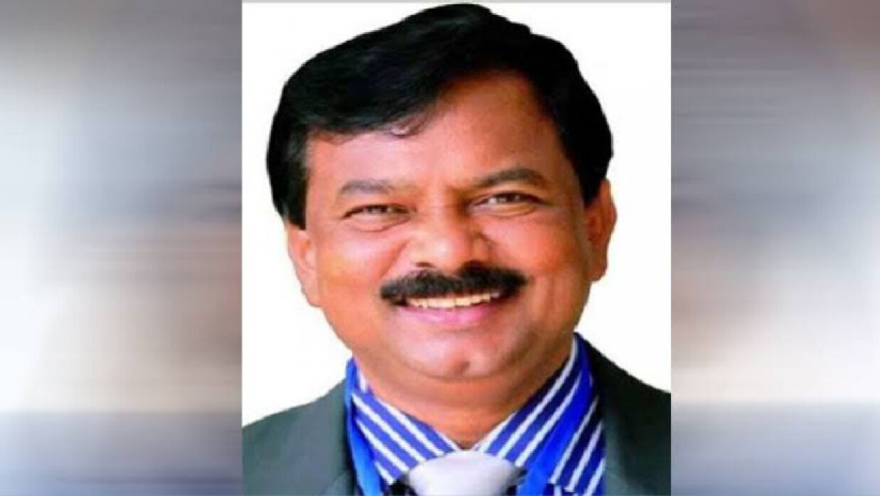 যে এমপি মাত্র আড়াই ঘণ্টা দায়িত্বে ছিলেন, করেছেন মনোনয়ন প্রত্যাহার