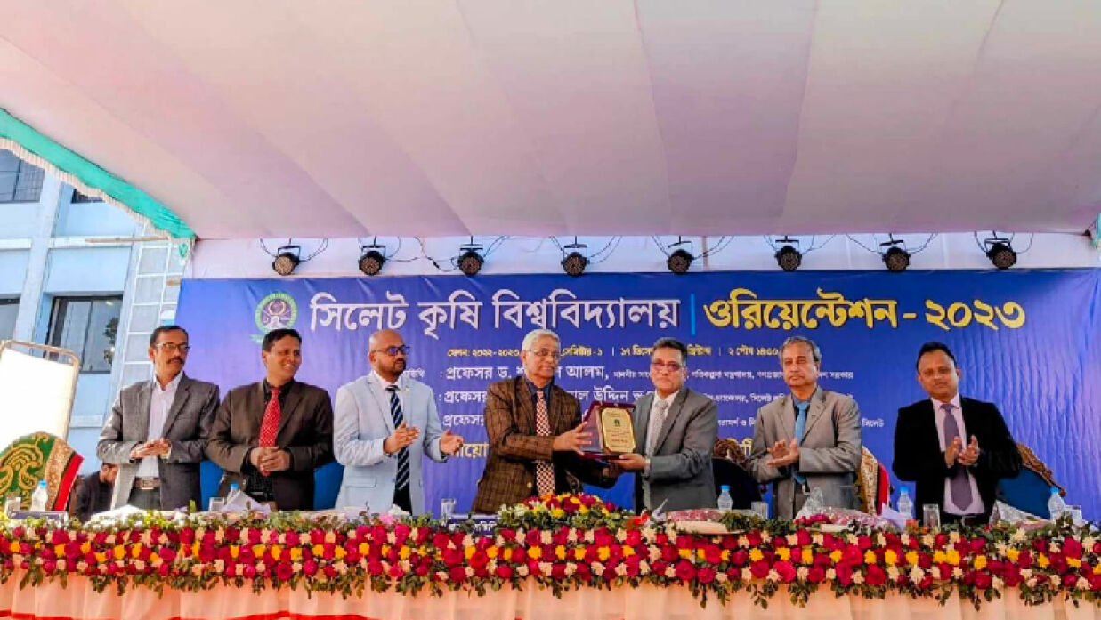 মানসম্মত শিক্ষা থেকে আমরা পিছিয়ে আছি: অধ্যাপক শামসুল আলম