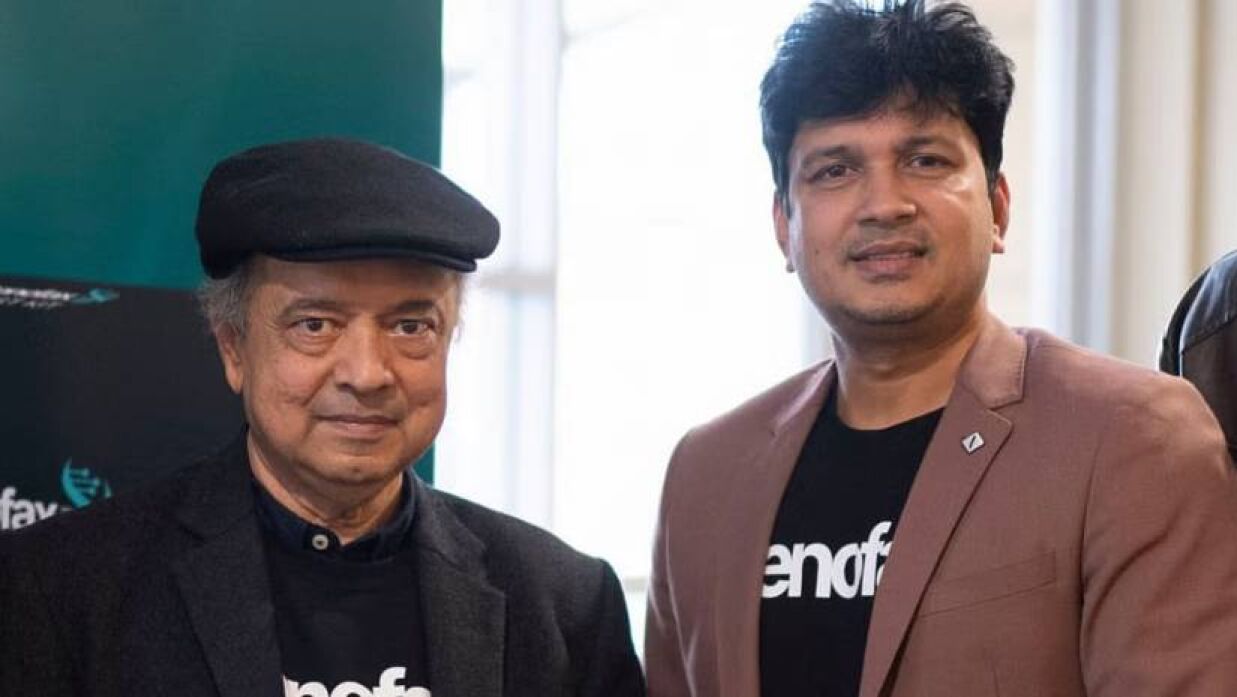 জেনোফ্যাক্সের প্রতিষ্ঠাতা জাহাঙ্গীর আলম (ডানে) ও সহ-প্রতিষ্ঠাতা ড. আবেদ চৌধুরী (বামে)