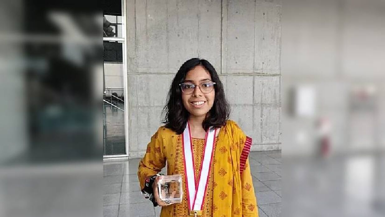 নুজহাত আহমেদ