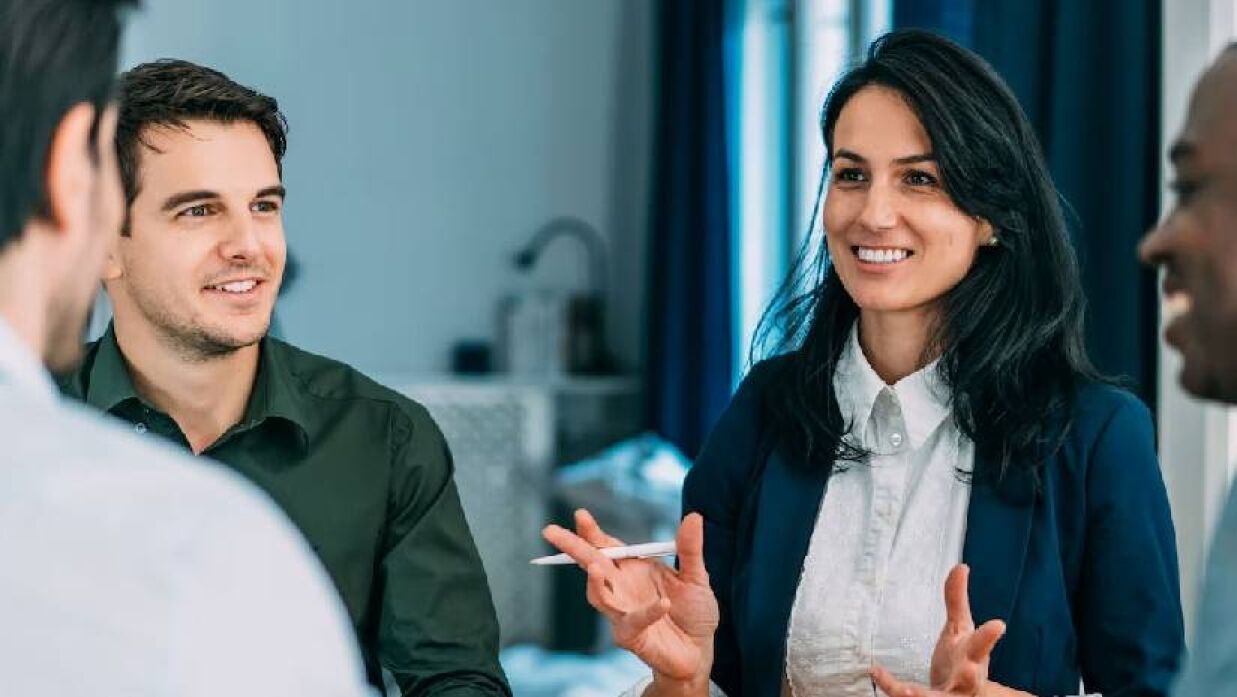 বেসরকারি সংস্থায় নেবে ৮৬৫ জন