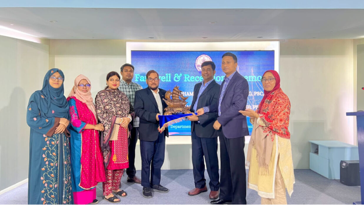 বিশ্ববিদ্যালয়ের অডিটোরিয়ামে অনুষ্ঠানটির আয়োজন করা হয়