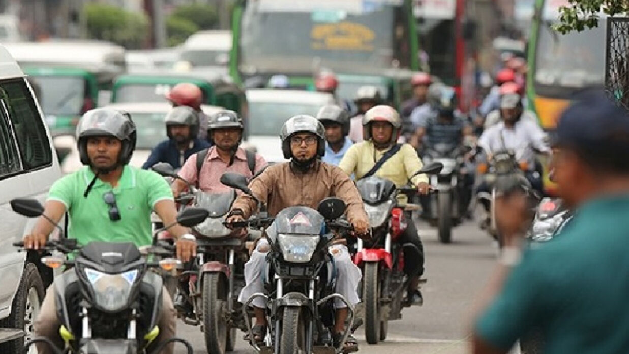 মোটরসাইকেল নিয়ন্ত্রণে আসছে নীতিমালা