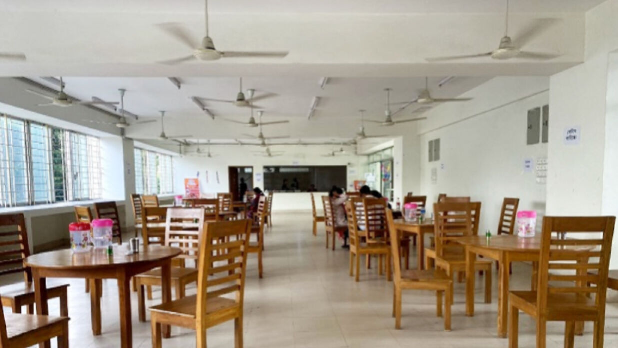 বুটেক্সের ক্যান্টিন