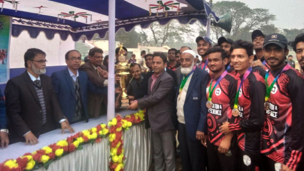 রাবির আন্তঃবিভাগ ক্রিকেটে চ্যাম্পিয়ন শারীরিক শিক্ষা ও ক্রীড়া বিজ্ঞান বিভাগ