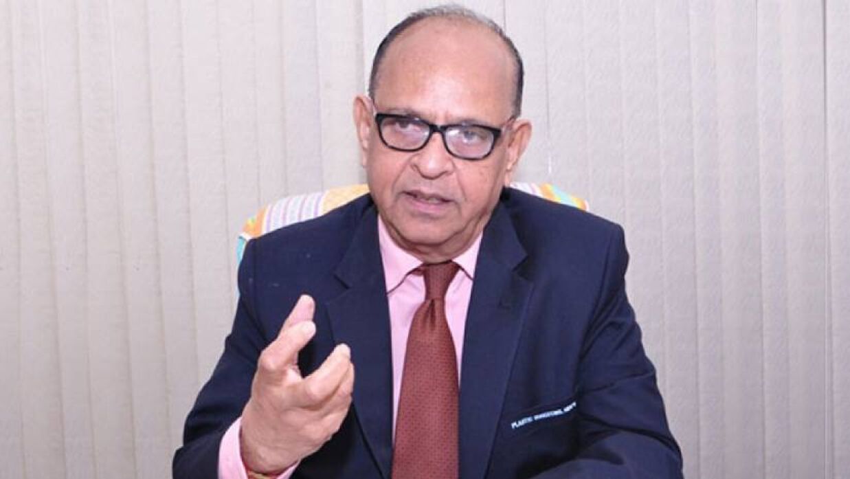 স্বাস্থ্য ও পরিবার কল্যাণমন্ত্রী ডা. সামন্ত লাল সেন