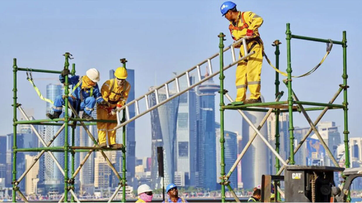 যে দশটি দেশে ৯৭ শতাংশ প্রবাসী গেছেন 