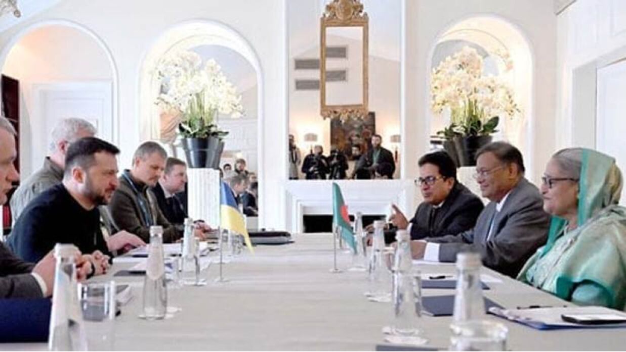 প্রধানমন্ত্রীর সঙ্গে জেলেনস্কির সভা