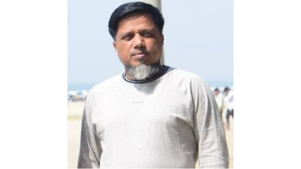 ডেপুটি রেজিস্ট্রার মোহাম্মদ জাকির হোসেন